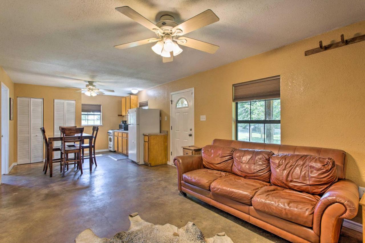 Texas Cabin On 130 Acres Walk To Lake Ray Roberts Collinsville Bagian luar foto