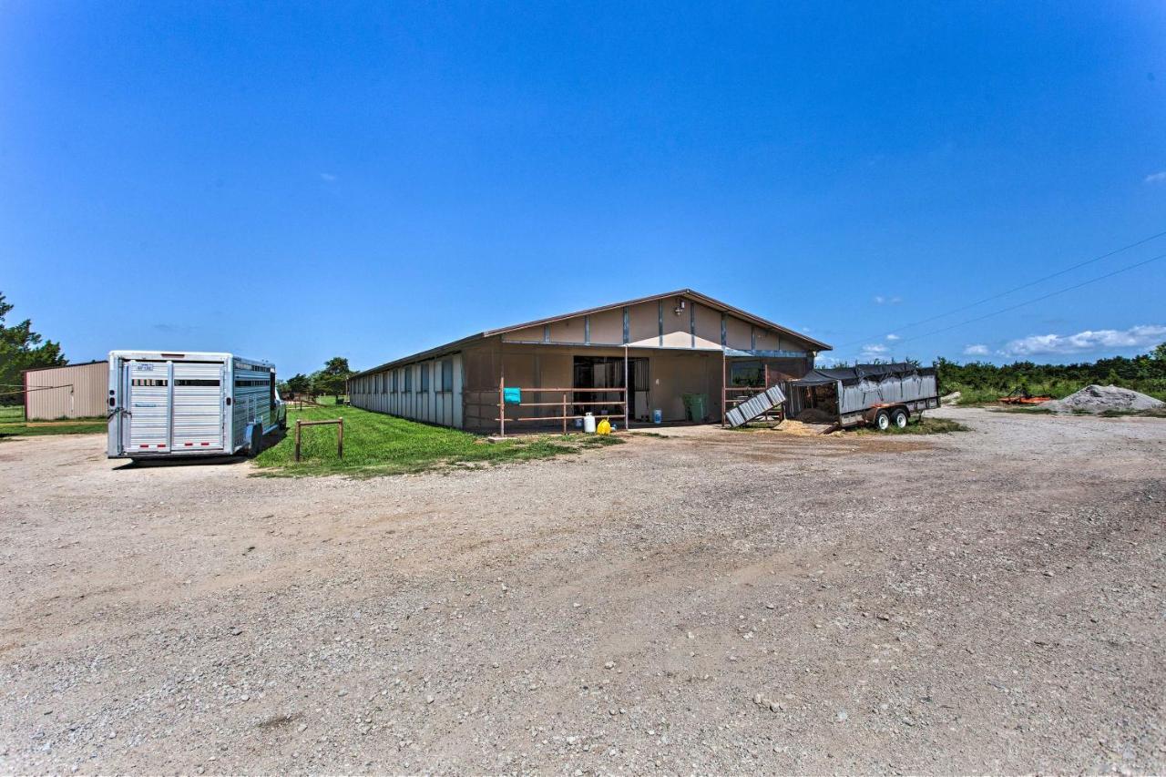 Texas Cabin On 130 Acres Walk To Lake Ray Roberts Collinsville Bagian luar foto