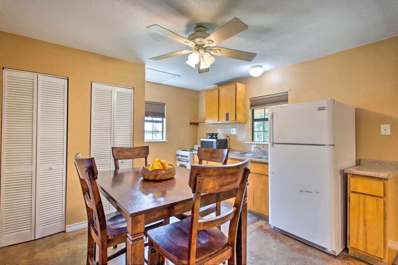 Texas Cabin On 130 Acres Walk To Lake Ray Roberts Collinsville Bagian luar foto