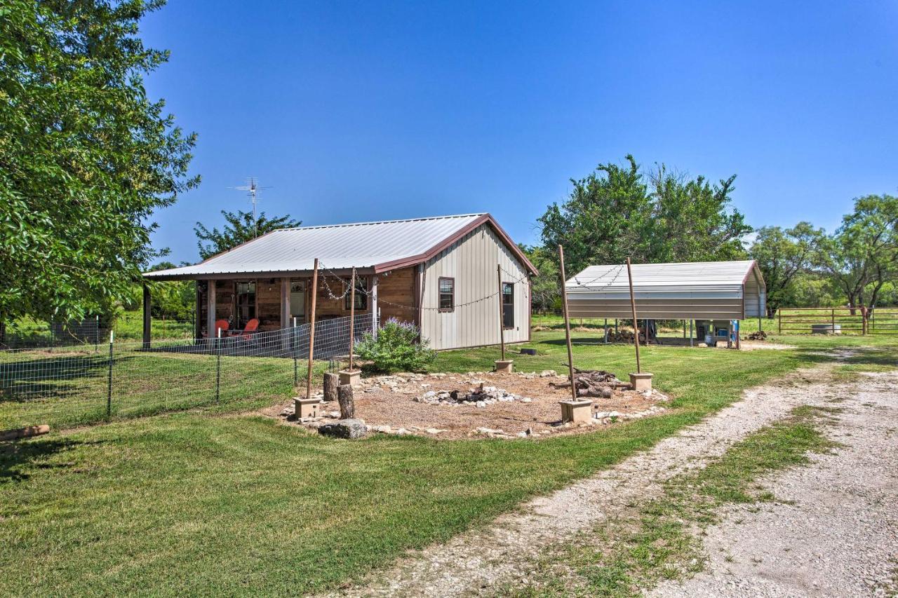 Texas Cabin On 130 Acres Walk To Lake Ray Roberts Collinsville Bagian luar foto