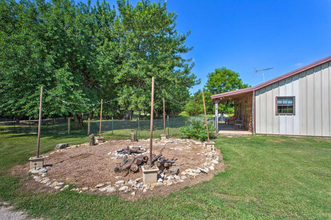Texas Cabin On 130 Acres Walk To Lake Ray Roberts Collinsville Bagian luar foto